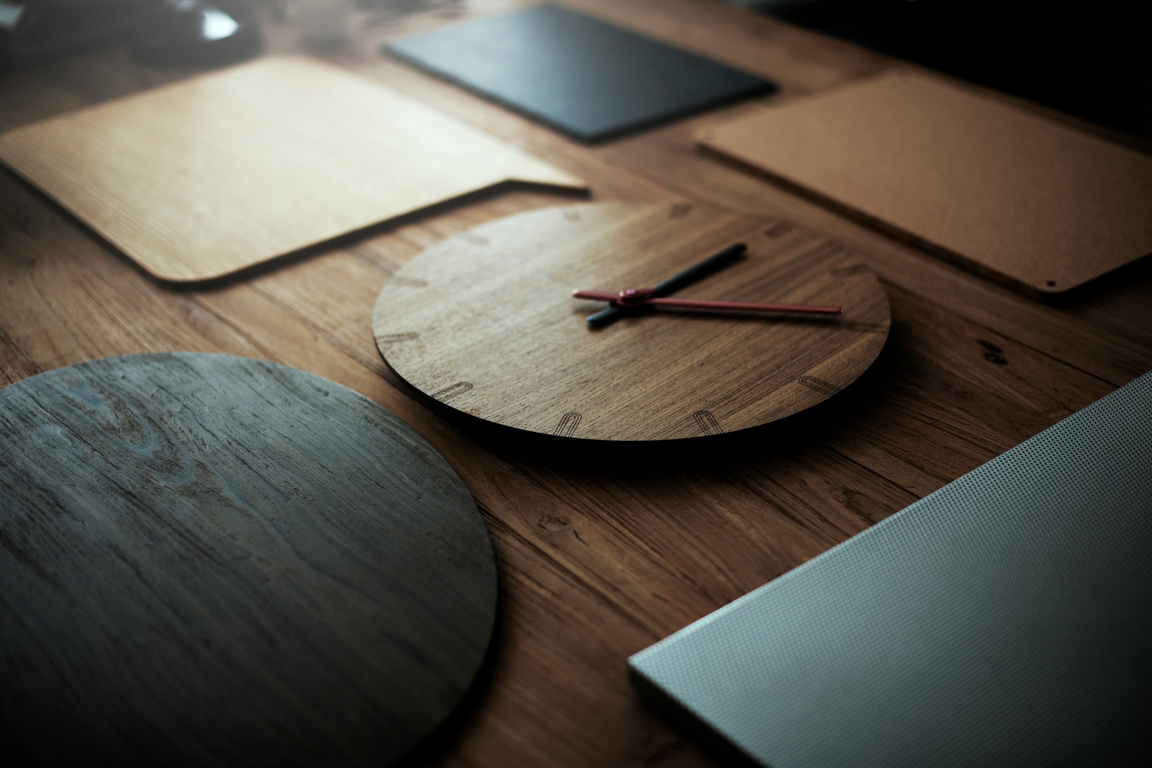 Minute Taking and Meeting Notes: Professional Documentation Skills